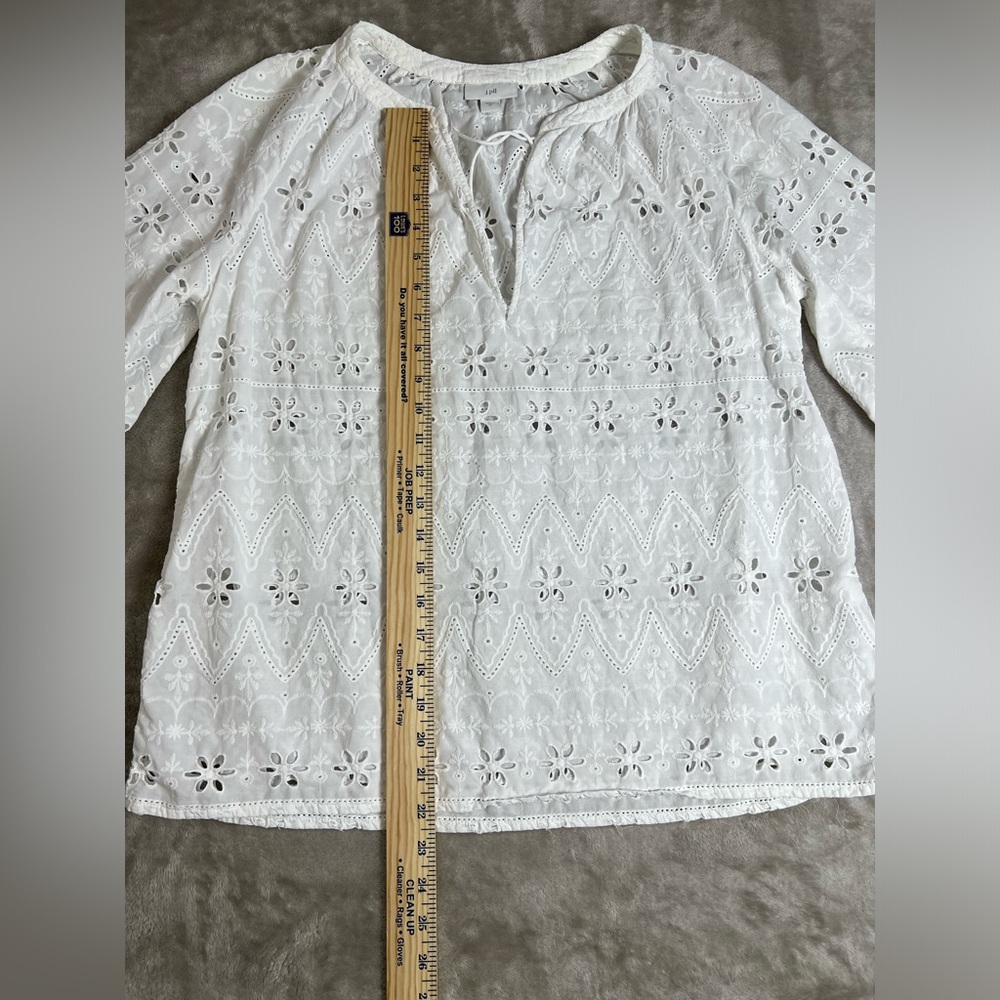 J. Jill Women’s Top Size Medium Eyelet Peasant‎ Blouse - Picture 9 of 9